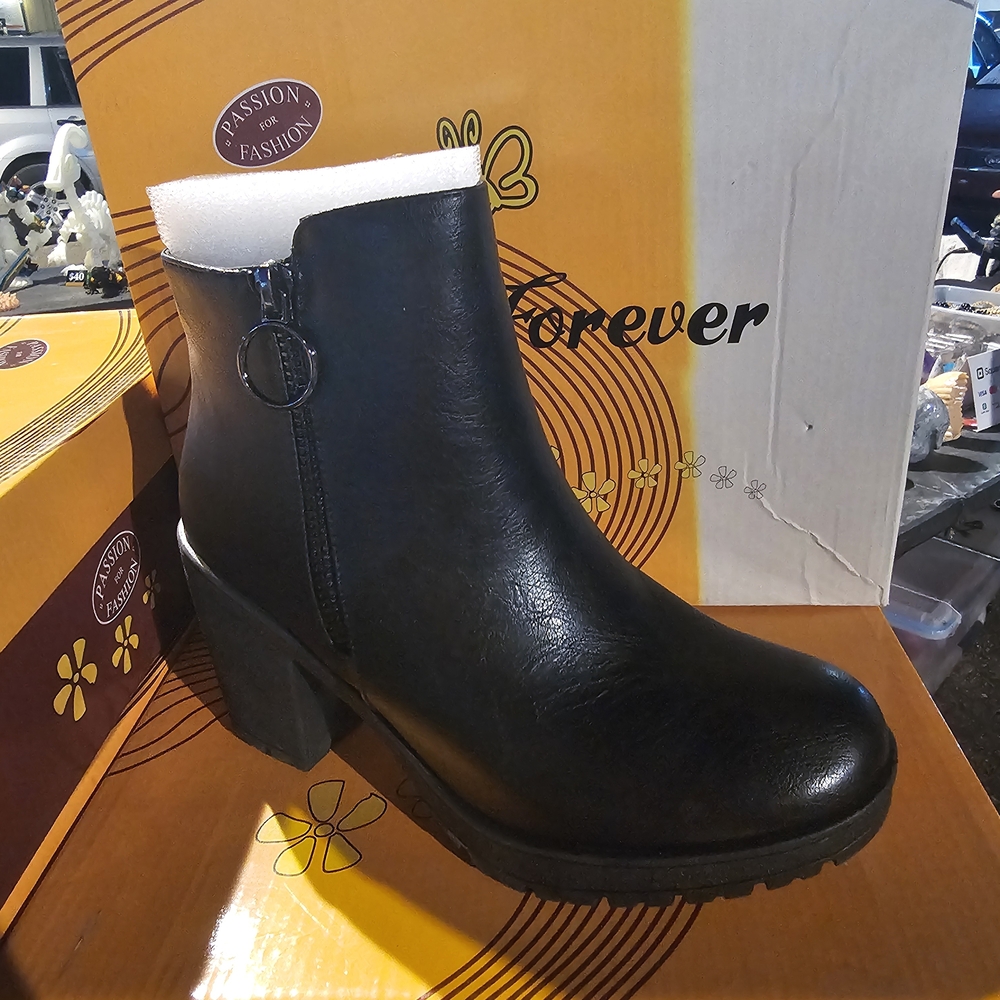 Black Ankle Boots for Women